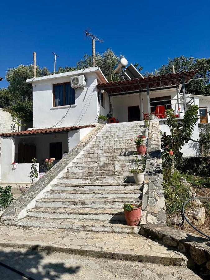Tony Home Borsh Exterior foto