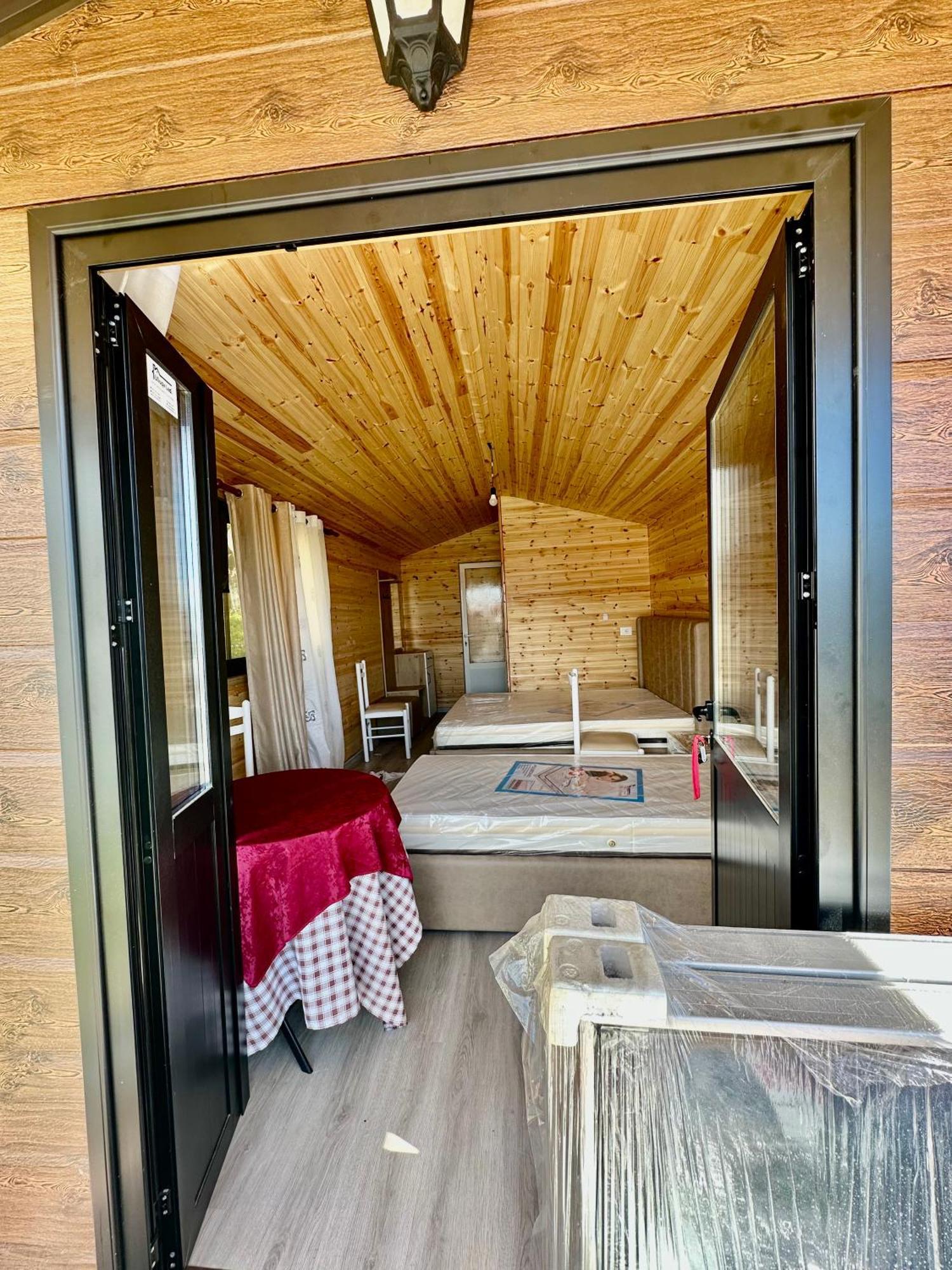 Tony Home Borsh Exterior foto