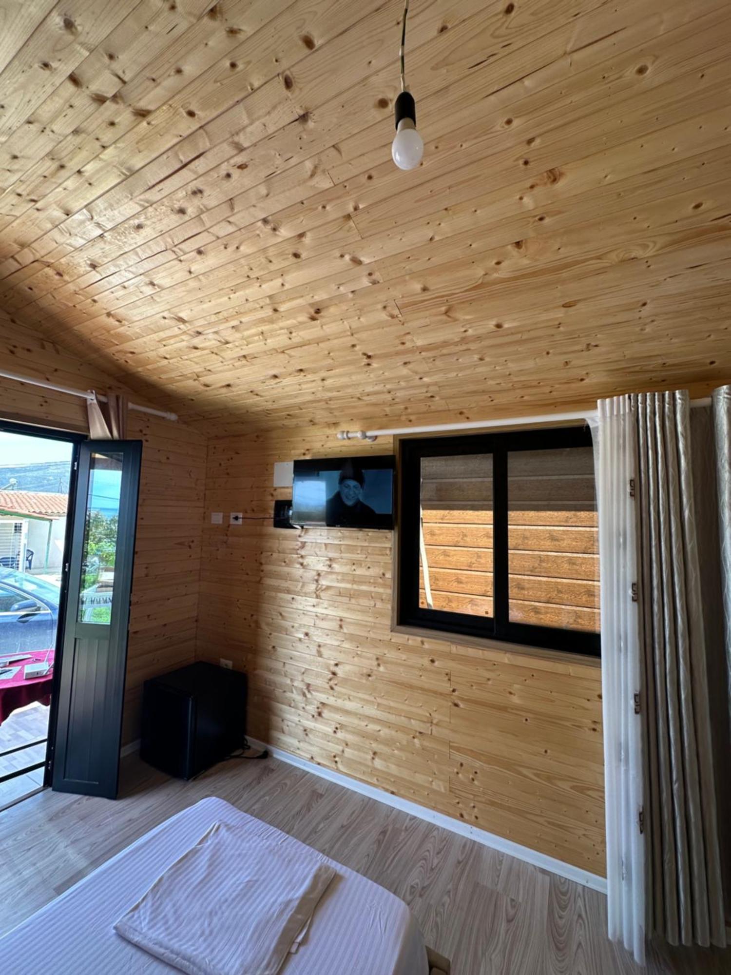 Tony Home Borsh Exterior foto