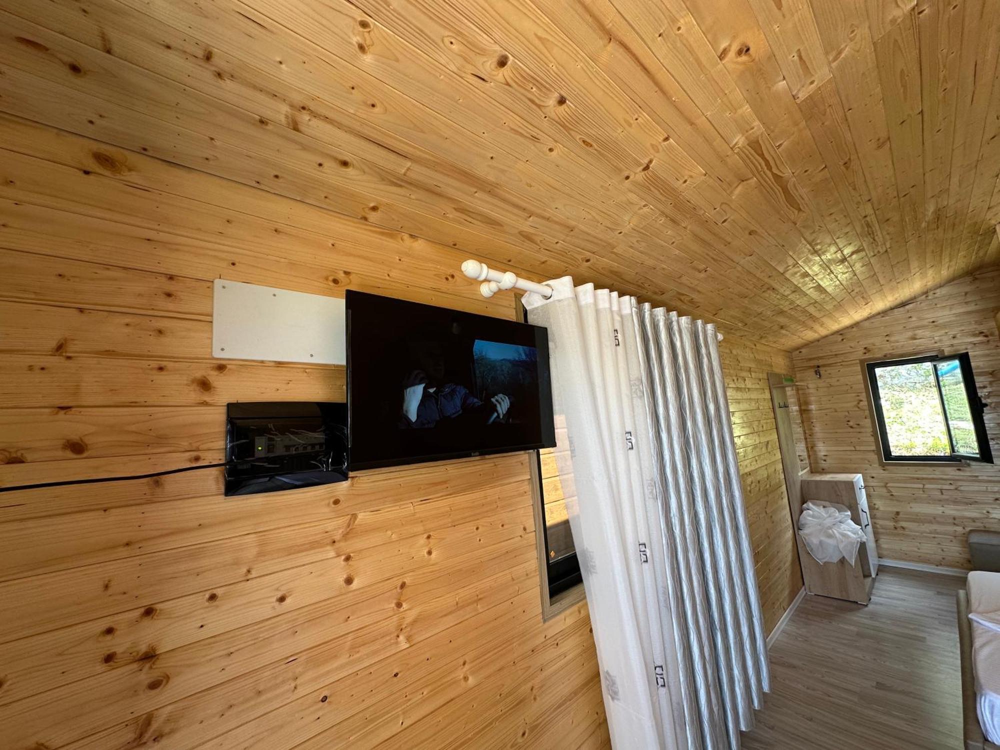 Tony Home Borsh Exterior foto
